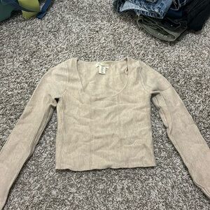 Tan long sleeve sweater